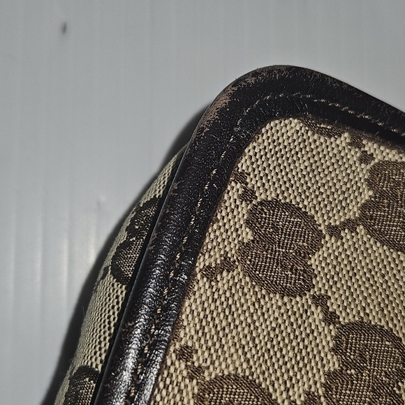 GUCCI GG Supreme Canvas Shoulder Bag Crossbody Sacoche Unisex – Authentic - Picture 11 of 16